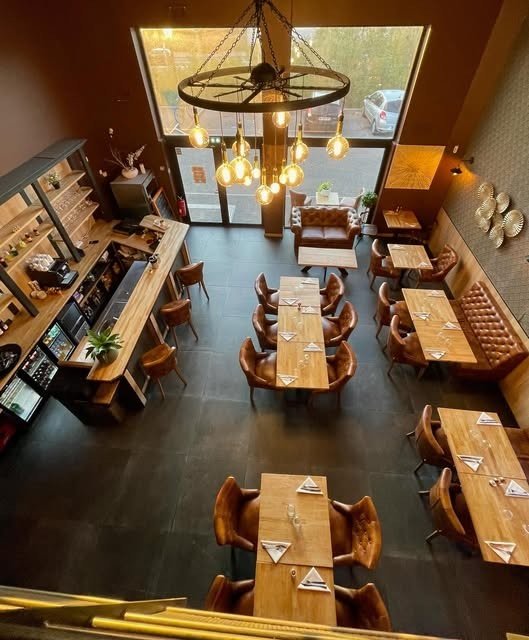 La salle du restaurant vue d’en haut
